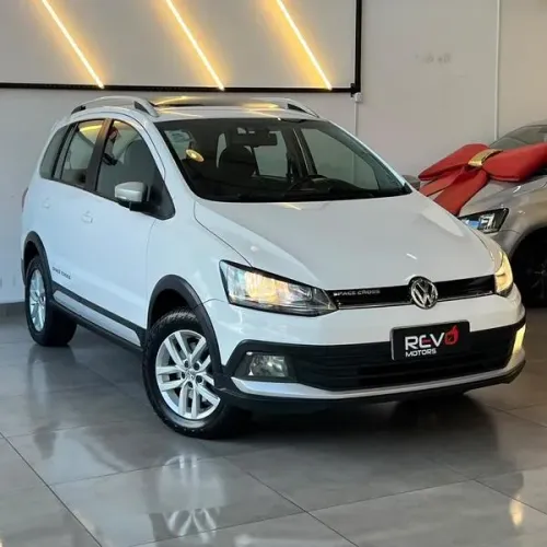 Volkswagen Spacecross I Motion 1.6 MI Total Flex 8V 2015