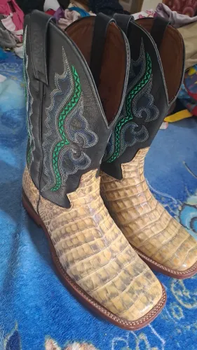 Bota jacomo jacaré 