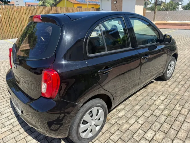 Nissan March S 1.6 16V Flex Fuel 5P 2015