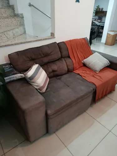 Sofá retrátil
