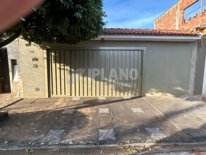Venda de Casas / Padrão na cidade de Ribeirão Preto