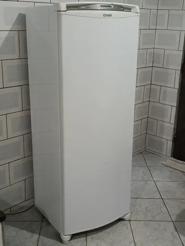Refrigerador Consul facilite frost free 342 litros sem nenhum arranhão tudo funcionando OK
