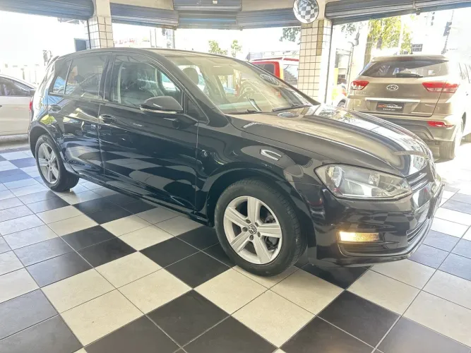 Volkswagen Golf Comfortline 1.4 TSI 140cv Aut. 2015