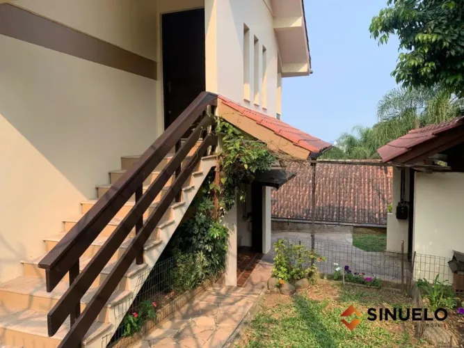 Casa Residencial Semi Mobiliada para Locação em No