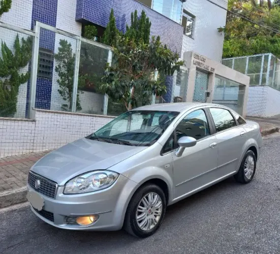 Fiat Linea 1.9/ HLX 1.9/ 1.8 Flex 16V 4P 2011