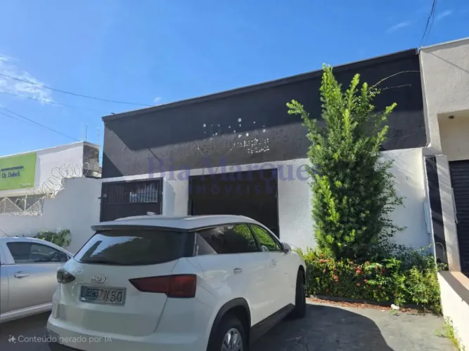 CASA TÉRREA COMERCIAL LOCALIZADO NA AVENIDA INDEPENDÊNCIA