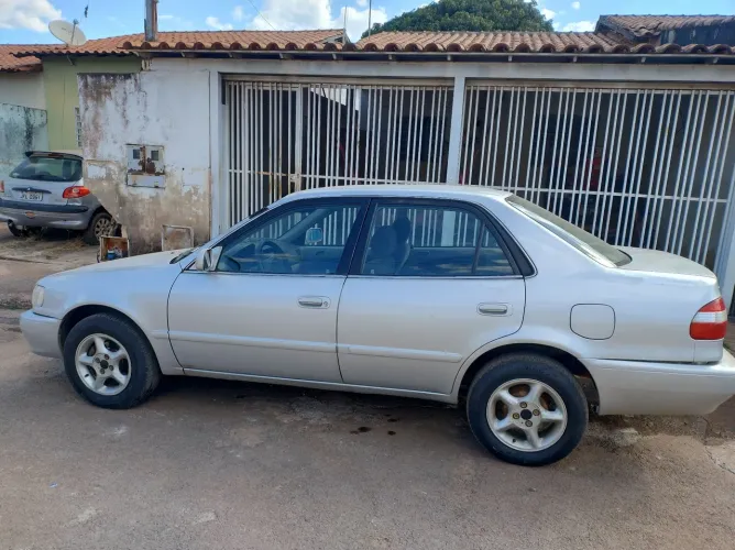 Toyota Corolla XEI 1.8/1.8 Flex 16V Mec. 2001