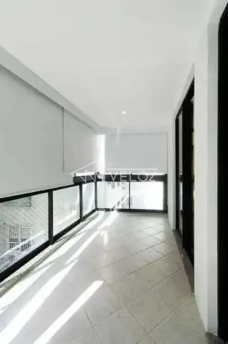 Apartamento : / Residencial / Leblon