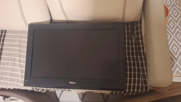 TV Philco Full HD PH24B LCD | Usada