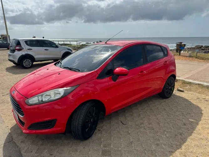 Ford Fiesta 1.5 16V Flex Mec. 5P 2015