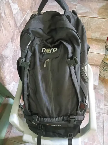 Mochila trekking Nord Outdoor 65+15lts