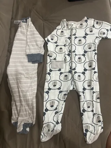 2 Macacões importado Gerber 3 a 6 meses
