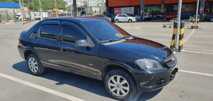 Chevrolet Prisma Sed. Joy/ LS 1.0 8V Flexpower 4P 2010
