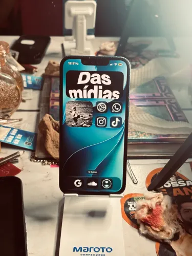 iPhone 13 (troco por videogames) ler descrição