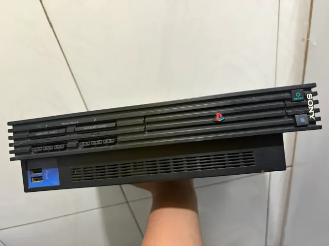 Console PlayStation 2 (PS2) com defeito - para retirada de peças 