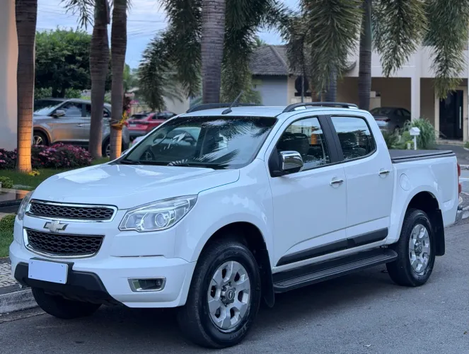 Chevrolet S10 Pick-up LTZ 2.4 F.power 4X2 CD 2014