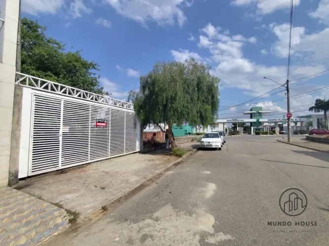 Prédio comercial em frente ao Horto Forestal II