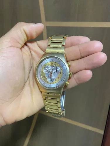 Swatch Pirâmide