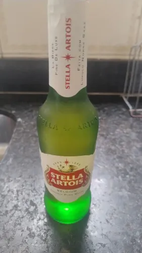 Stella Artois (4) e Heineken (3) no Precinho