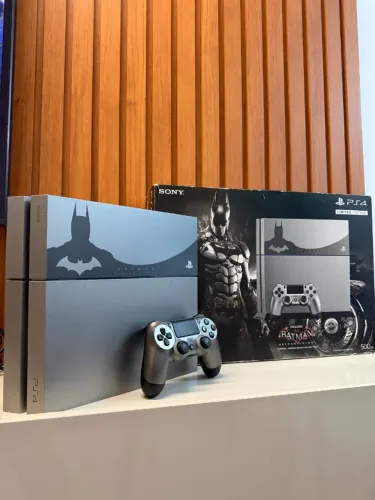 PlayStation 4 edição limitada Batman 500GB