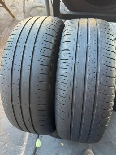 Par de Pneus Dunlop Aro 15 Enasave EC300+ 185/60R15 84H, 65% de vida útil