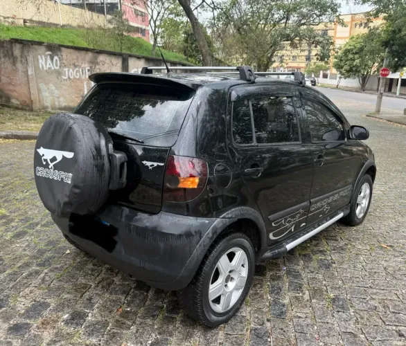 Volkswagen Crossfox 1.6 MI Total Flex 8V 5P 2009