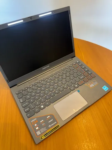 Título: Notebook Positivo com Windows 11 - 4 GB RAM e 115 GB