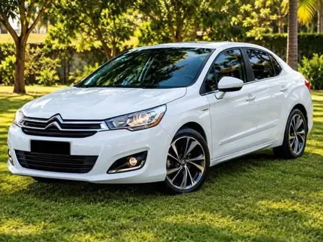 Citroen C4 Lounge Exclusive 1.6 Turbo 4P Aut. 2014