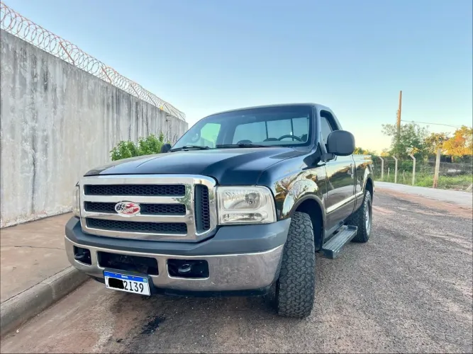 Ford F-250 XLT 4.2 TB Diesel 2001