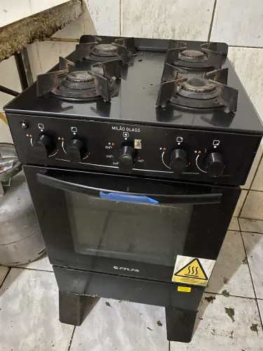 Fogão 4 bocas mesa de vidro