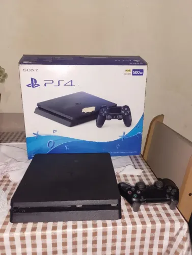 PS4 super slim na caixa não está ligando