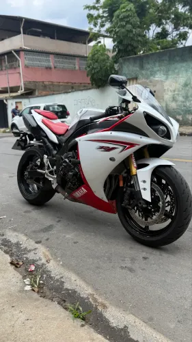 YZF-R1 1000 