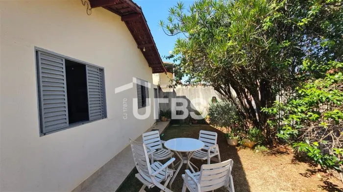 Casa no Parque das Laranjeiras