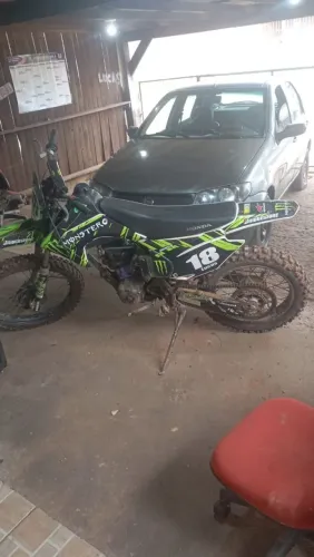 Vendo moto de trilha 125 c