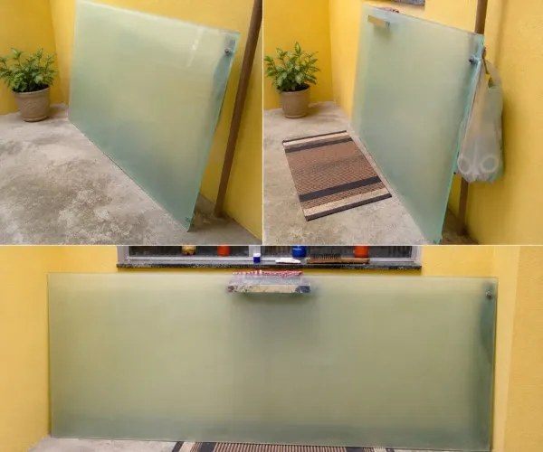 Linda porta de vidro fosco, excelente para divisórias, para escritório, porta de sala etc.