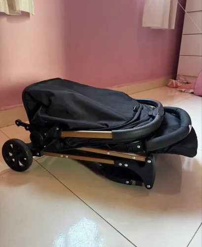 Carrinho de bebê galzerano