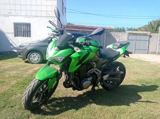 KAWASAKI Z900