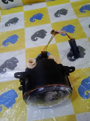 Farol Milha C3 2004-12 Lado Esquerdo