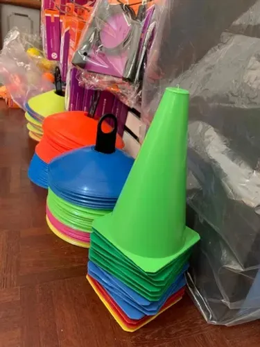 Kit 10 cones e 10 disco agilidade para treino funcional