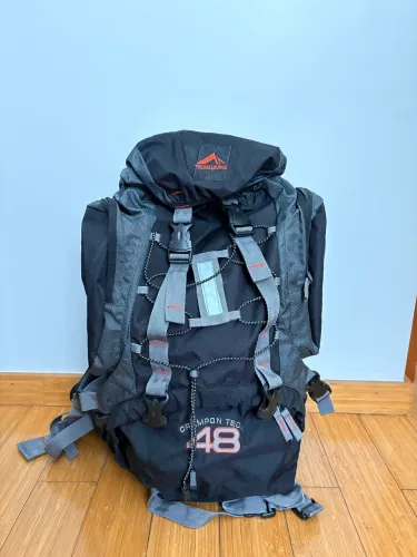 Mochila Crampon Tech 48l Preta Pontilhado Trilhas E Rumos