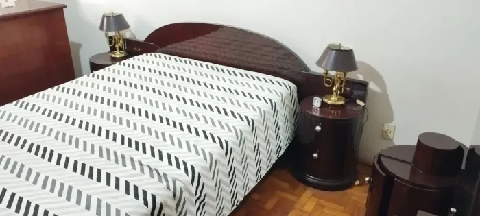 Cama Casal c/ cabeceira e criados Art-deco 