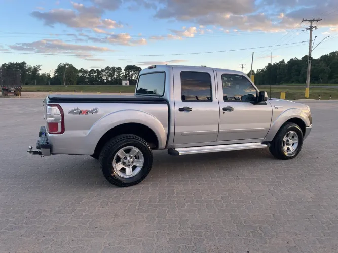 Ford Ranger XLT 3.0 PSE 163cv 4X4 CD TB Dies. 2011
