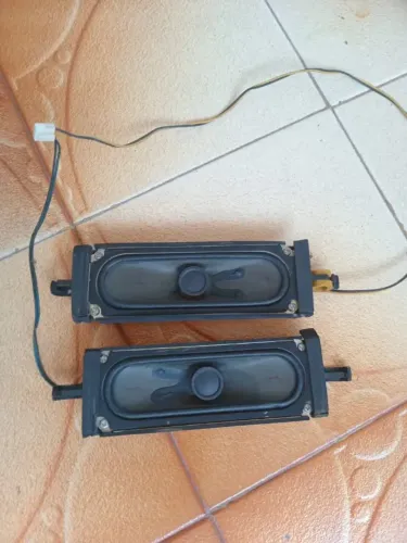 Par De Alto Falantes De Tv Samsung Ln40b530p2m