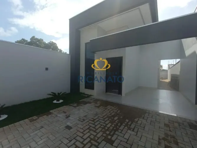 CASA COM 02 QUARTOS SENDO 01 SUITE NO SETOR SANTA FÉ II