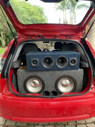 Caixa de som automotivo com módulo powerpack de 4000w 