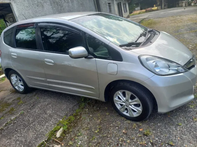 Honda Fit LX 1.4/ 1.4 Flex 8v/16v 5P Aut. 2013