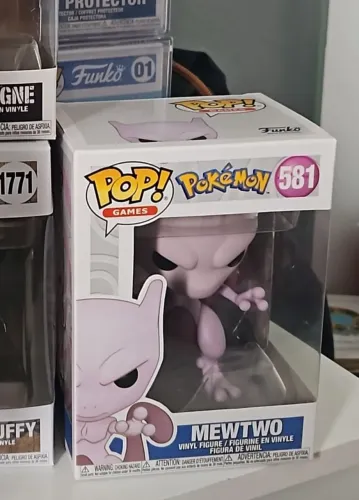Funko Pop! Pokémon Mewtwo 581