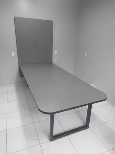 Mesa de reunião