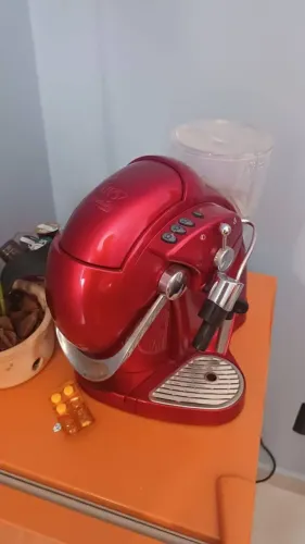 Cafeteira expresso Três corações