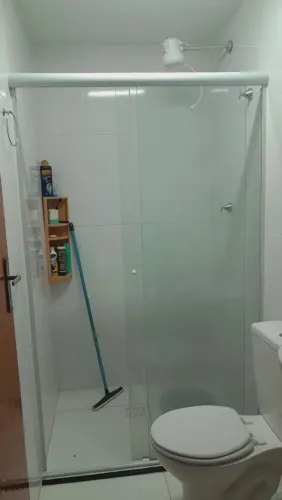 Box de vidro novo